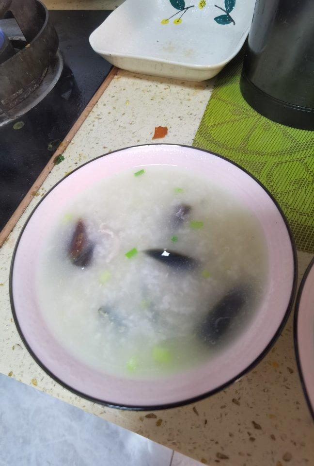 食美粥-营养粥系列|“皮蛋瘦肉粥”砂锅炖锅做法易学易做 营养早餐