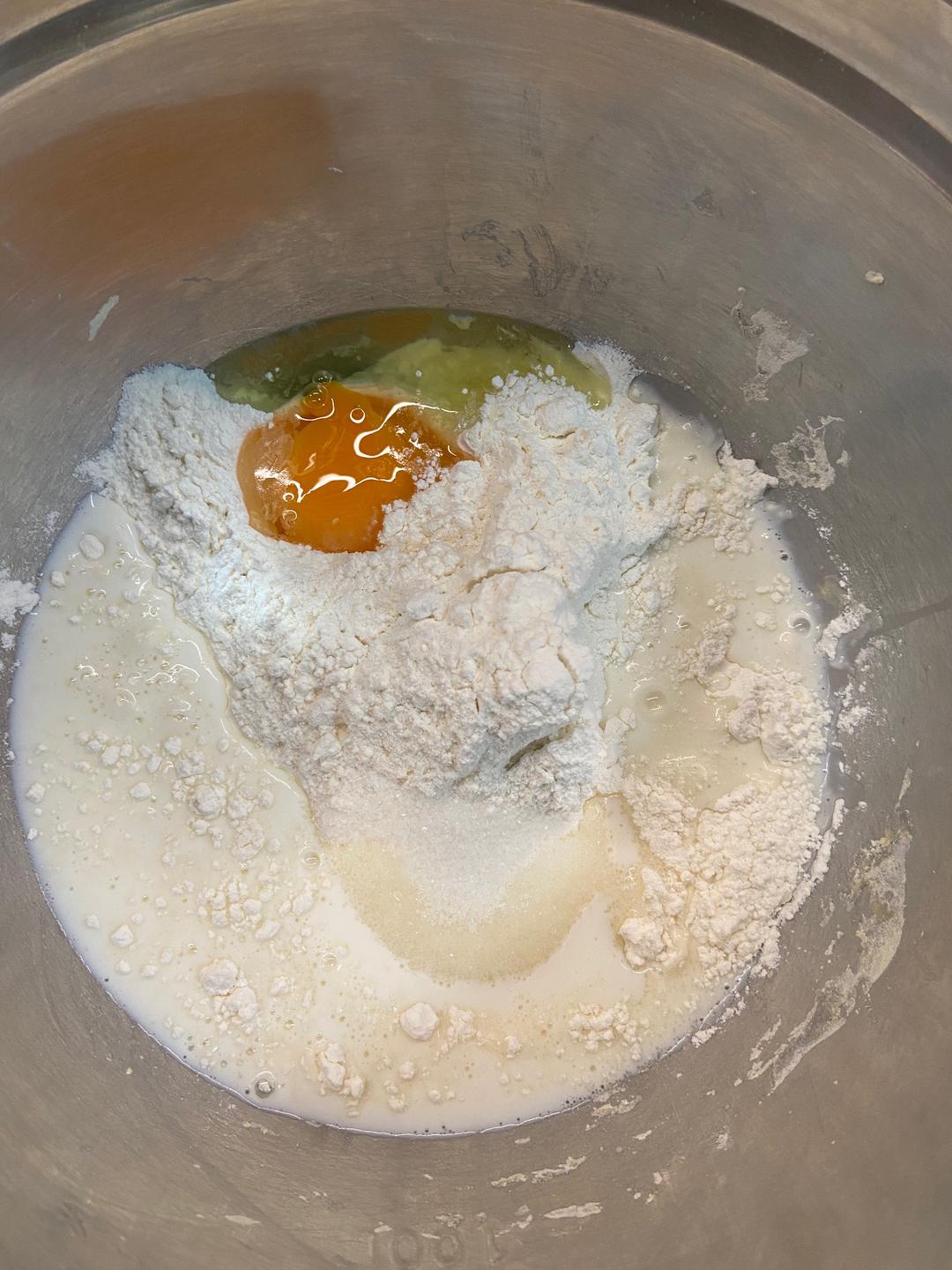 纯奶手撕吐司的做法 步骤1