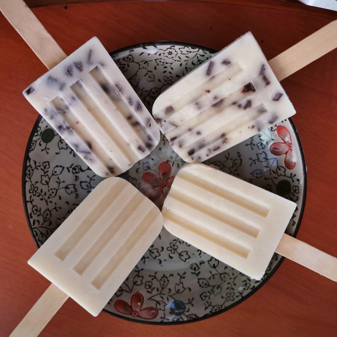 炼乳牛奶冰棒的全部作品