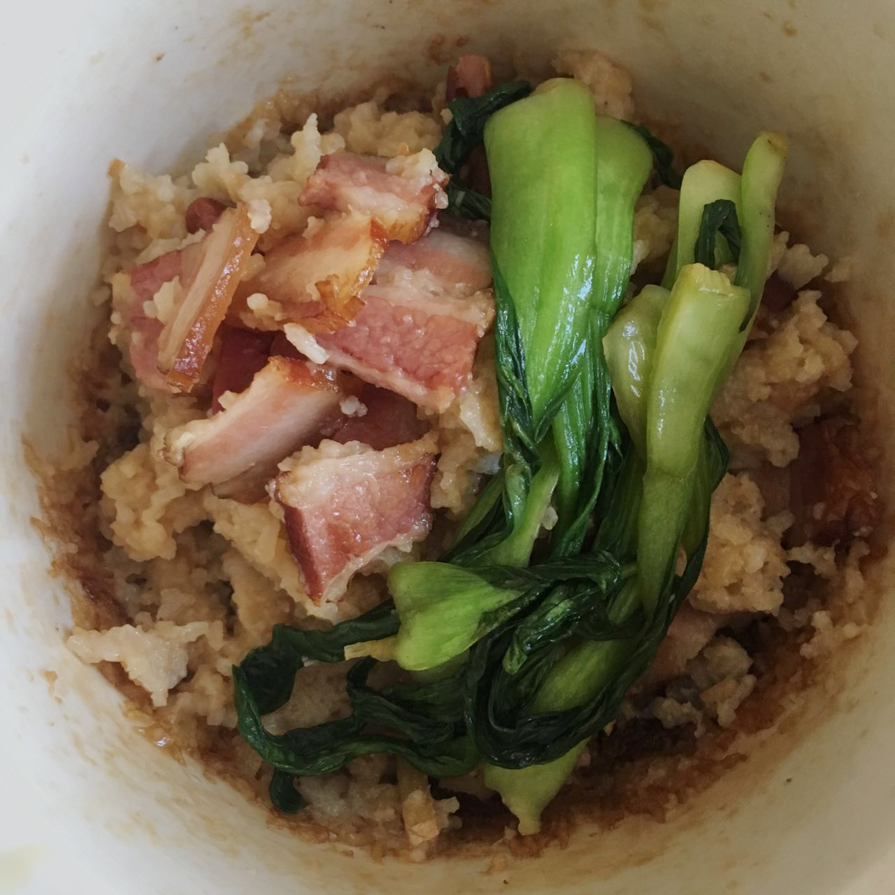 香肠煲仔饭