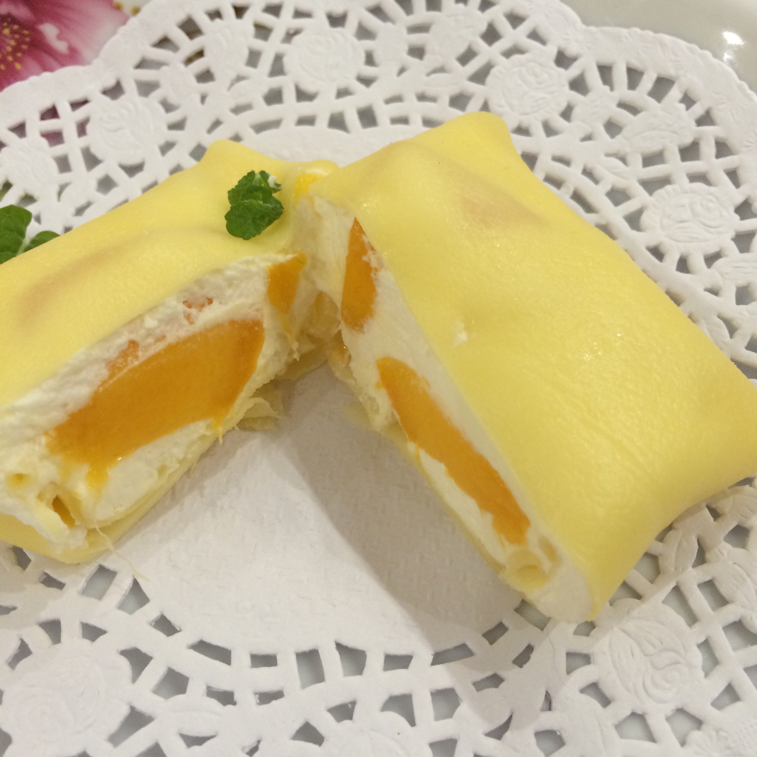 《Tinrry下午茶》教你做芒果班戟和芒果千层饼