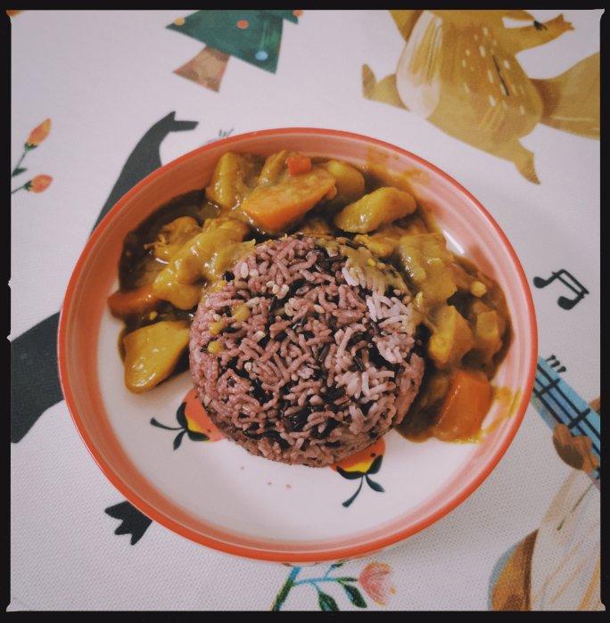 咖喱鸡肉饭