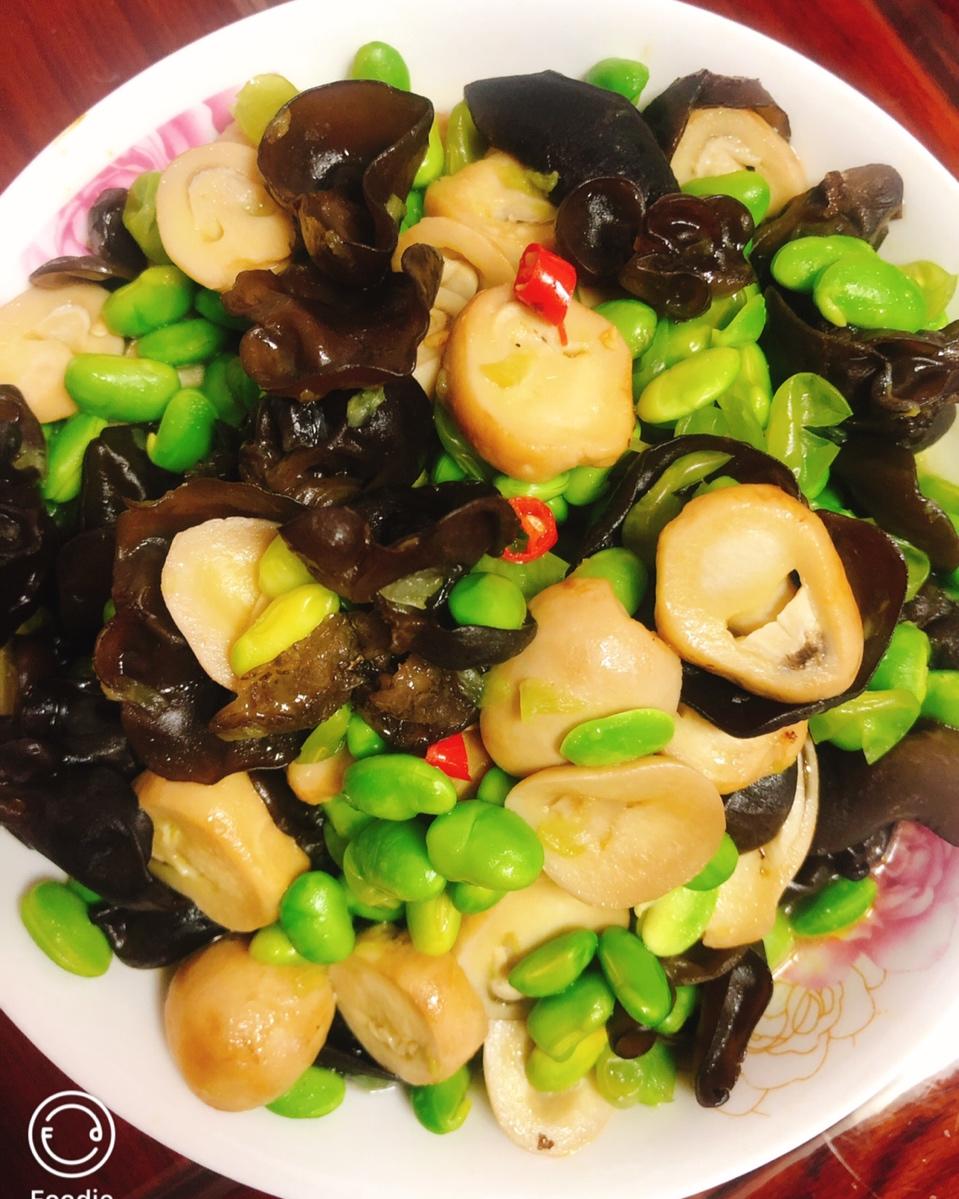 草菇烧毛豆