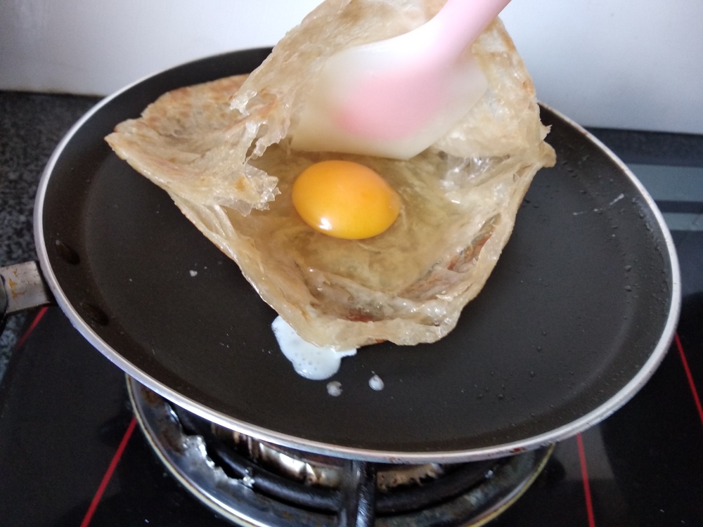 [快手早餐]懒人鸡蛋灌饼（手抓饼版）的做法