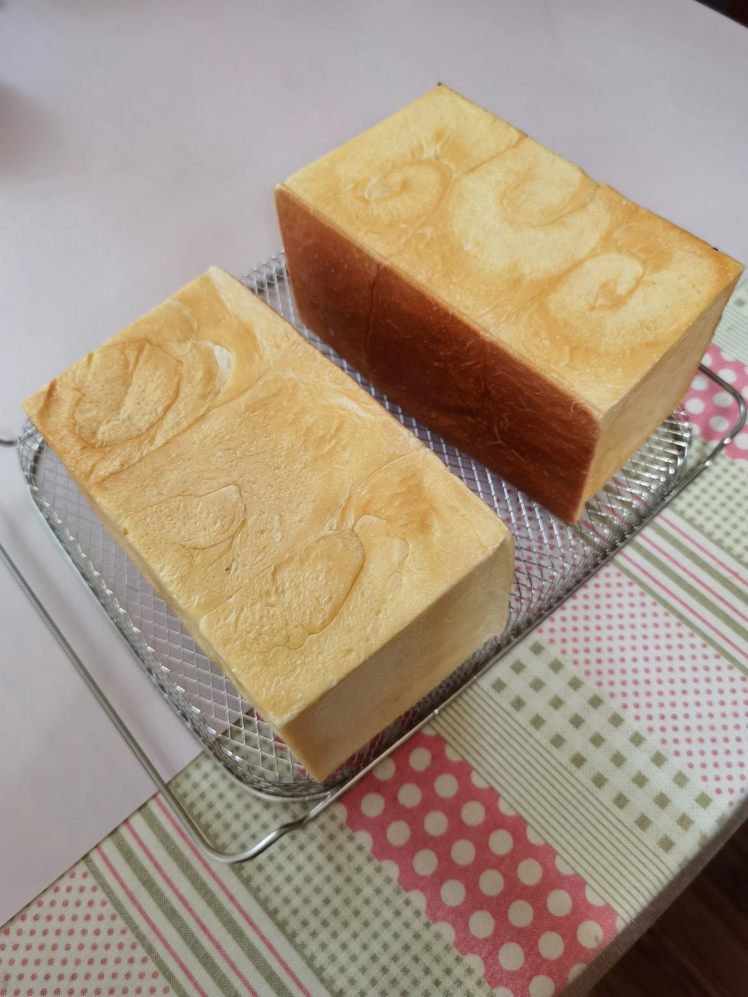 夺命软吐司(๑´ڡ`๑)超软拉丝极速方便的一次发酵吐司