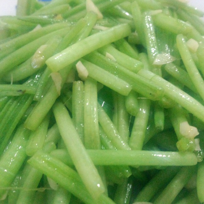 蒜泥番薯梗