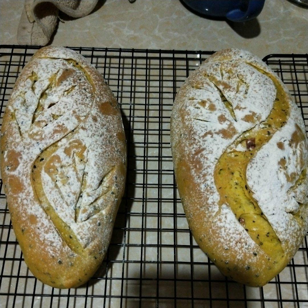 香喷喷的全麦培根面包