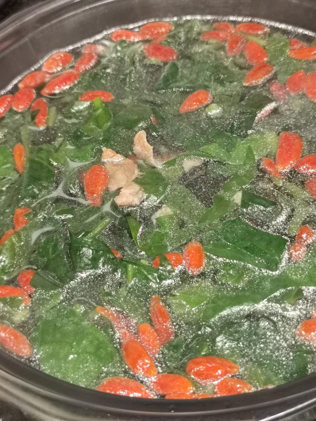 木耳菜瘦肉枸杞子汤
​