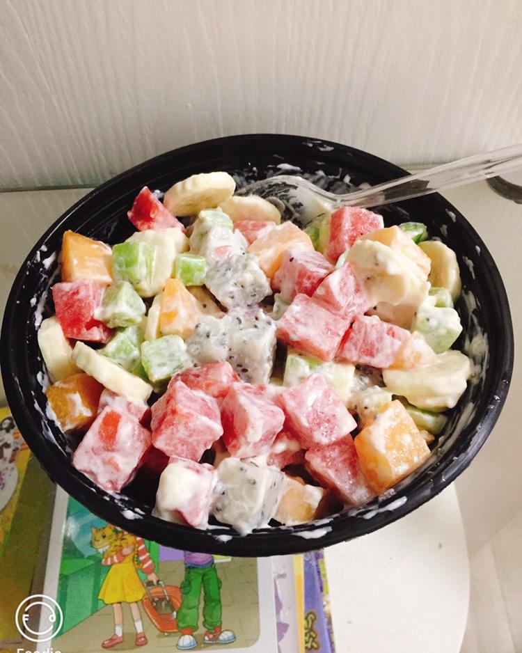 草莓沙拉
