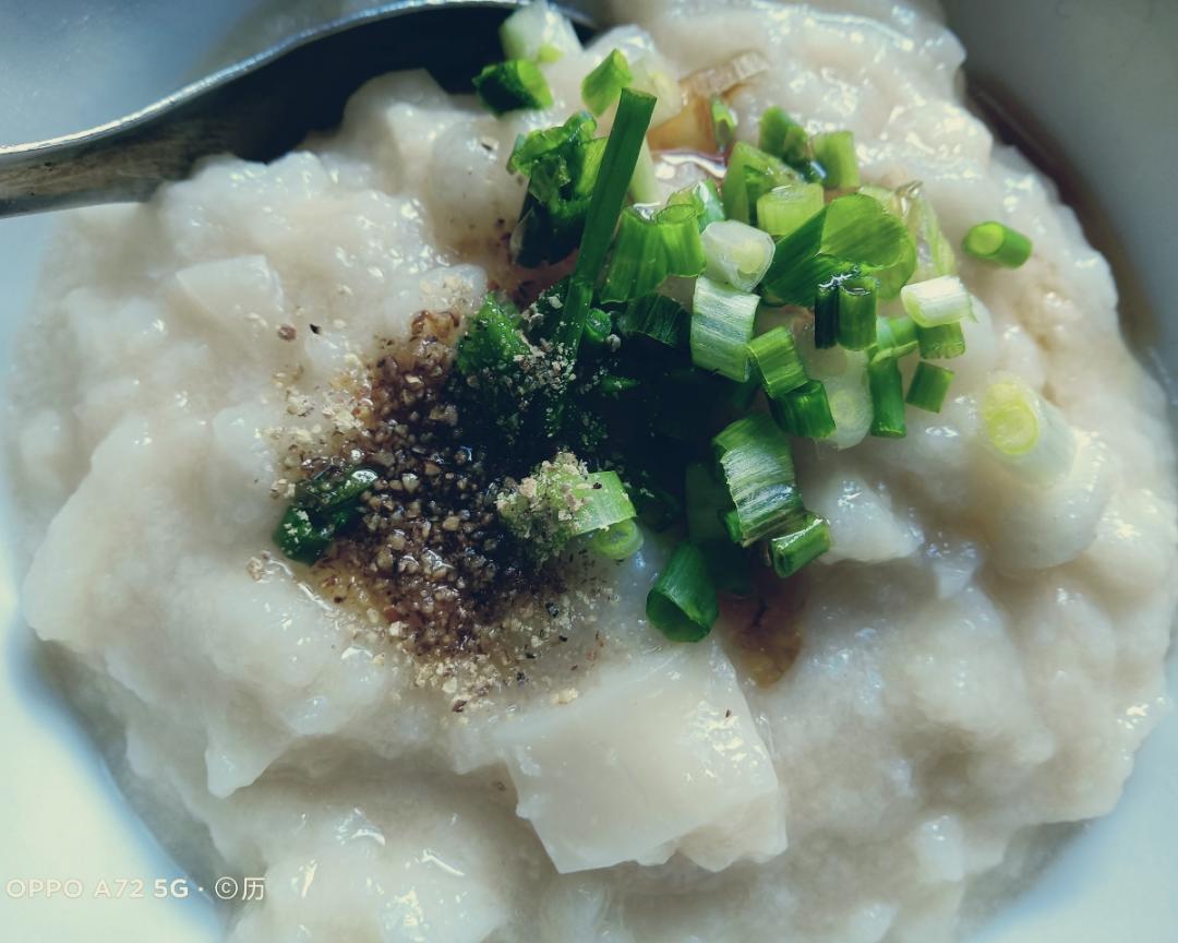 失败的老面馒头秒变美味馒头粥