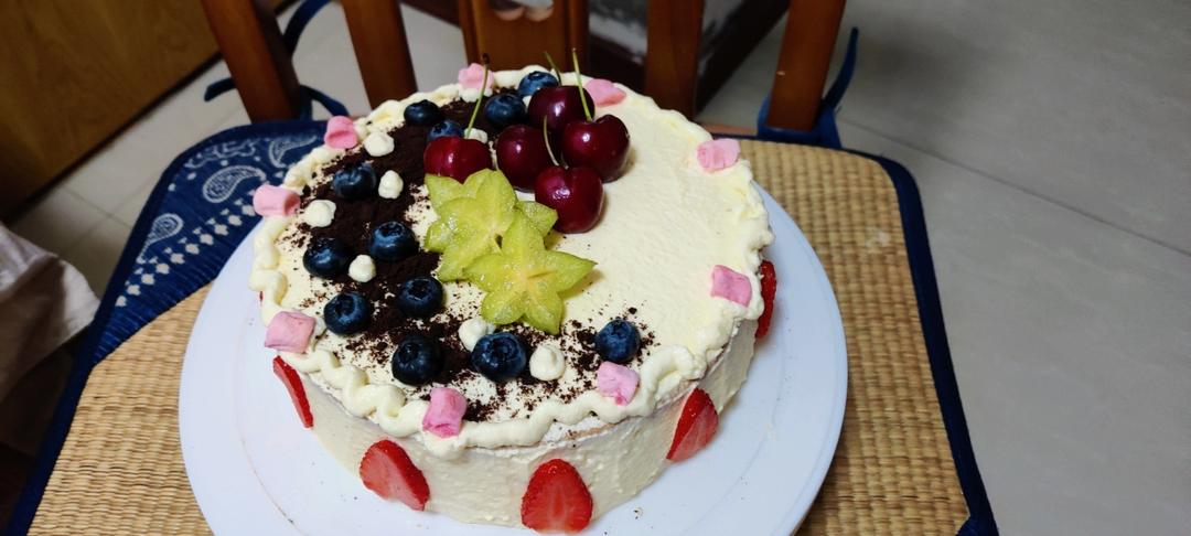 蓝莓奥利奥生日蛋糕