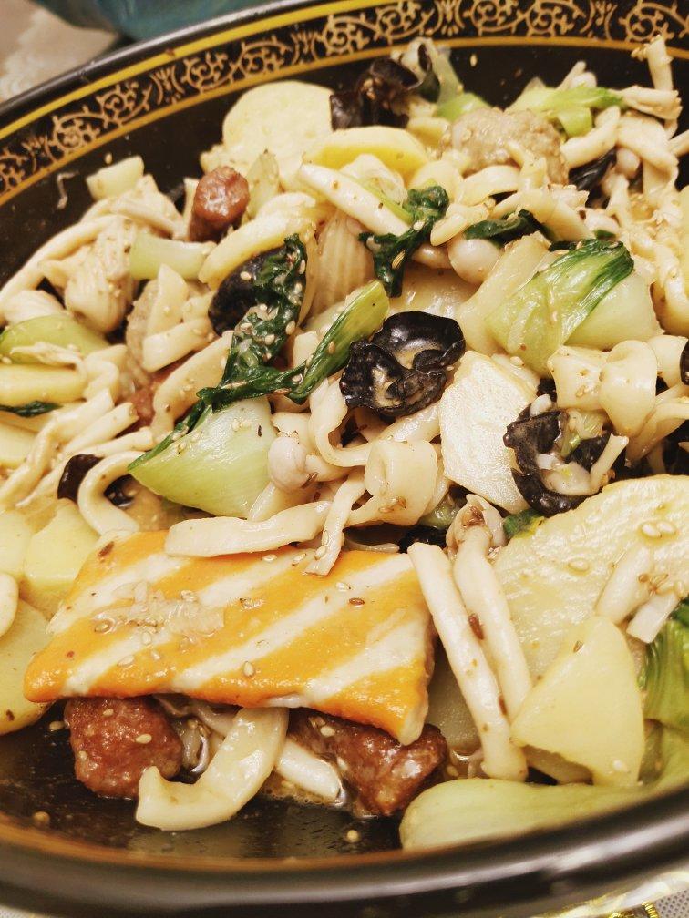 比麻辣烫好吃百倍！自制超过瘾巨解馋麻辣拌