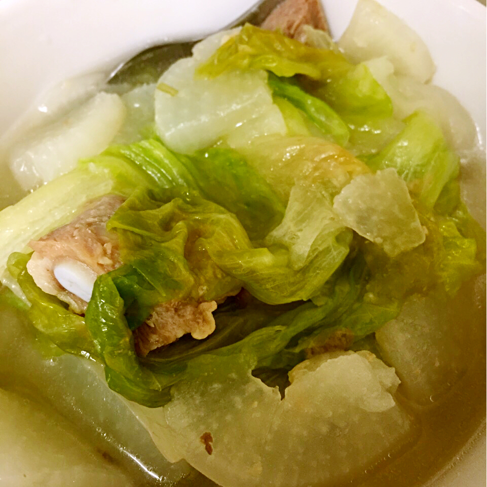 萝卜排骨汤