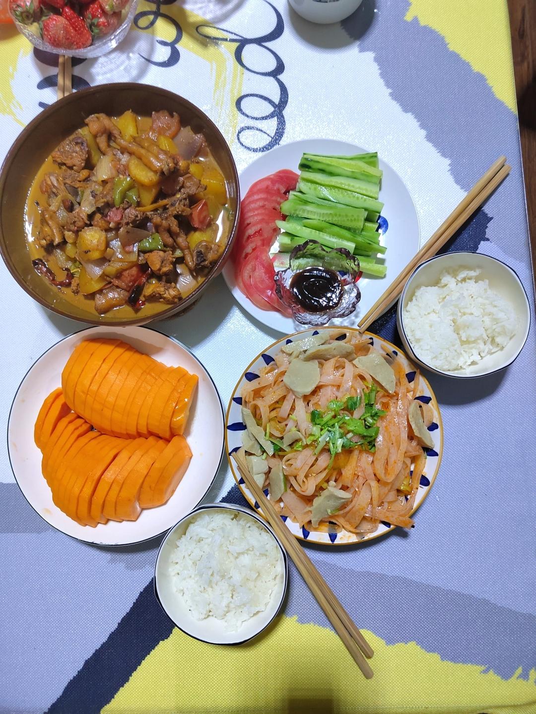 新疆特色大盘鸡（附加皮带面做法）