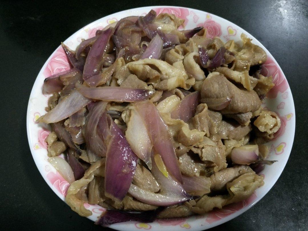 洋葱炒羊肉
