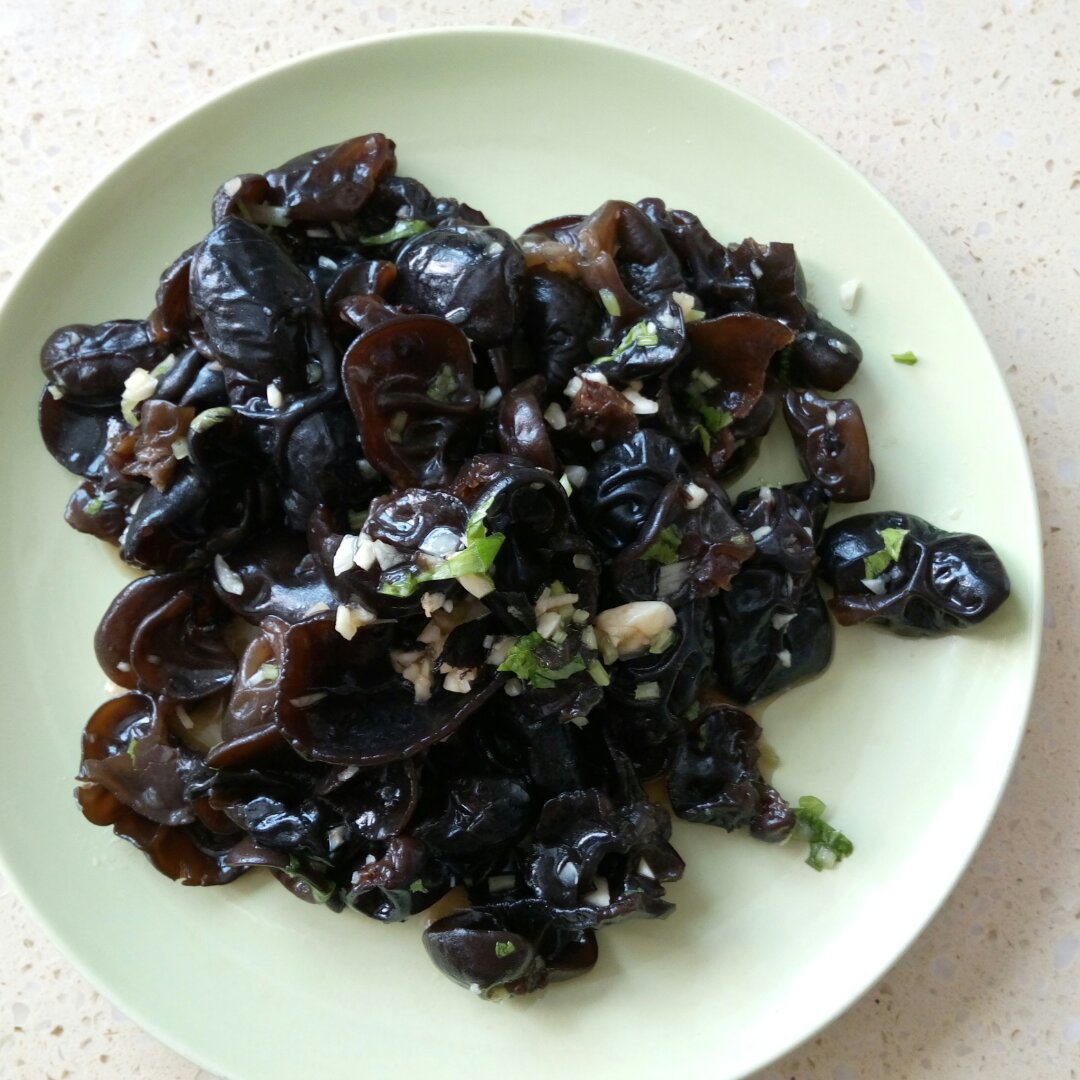 凉拌木耳