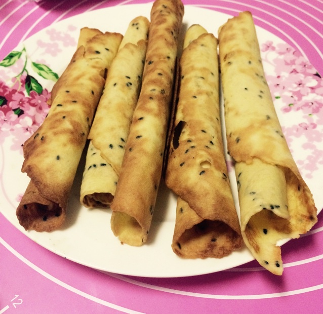 黑芝麻蛋卷