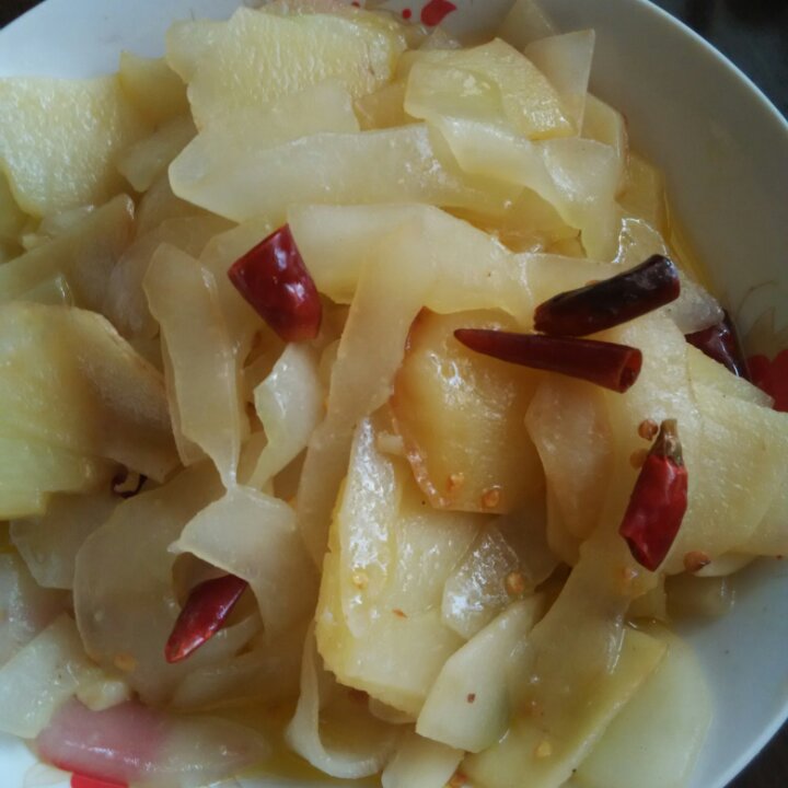 老黄瓜炒土豆片