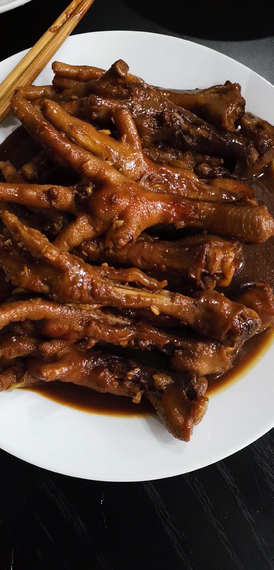 “销魂”卤鸡爪