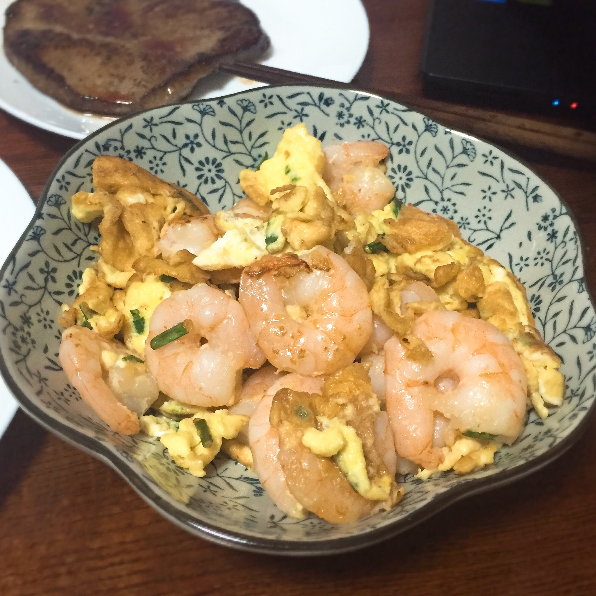 炒出Q弹虾仁的小妙招【滑蛋虾仁】