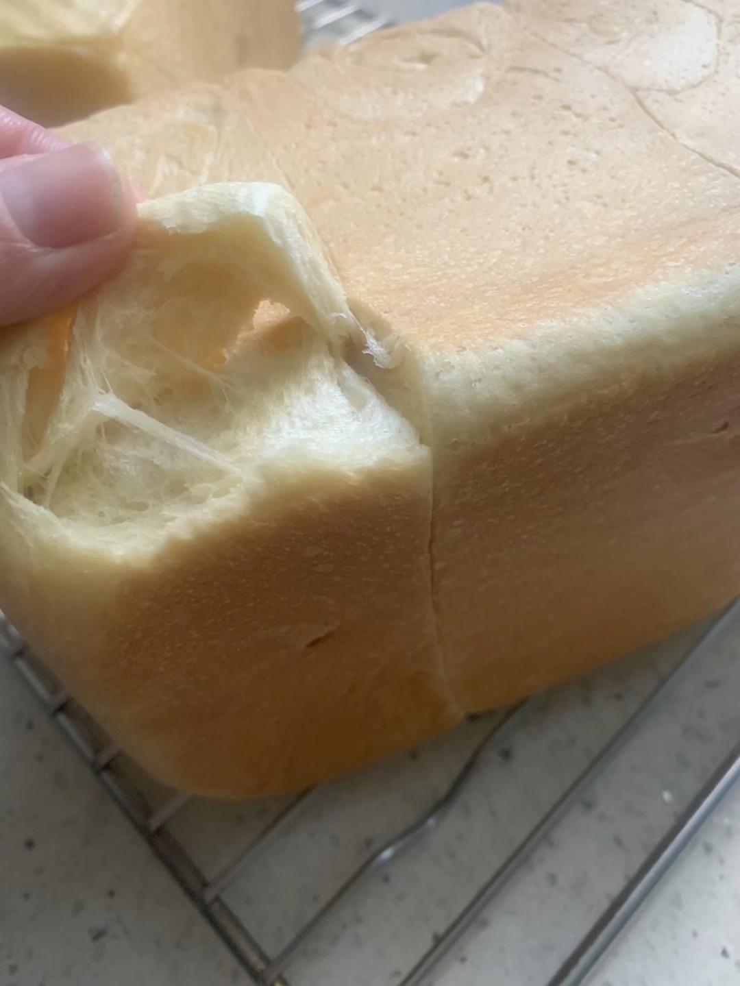 纯奶手撕吐司的做法 步骤1