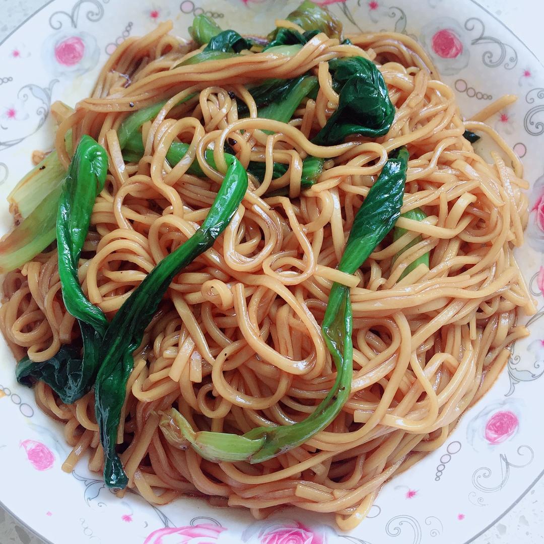 简单好吃的葱油面