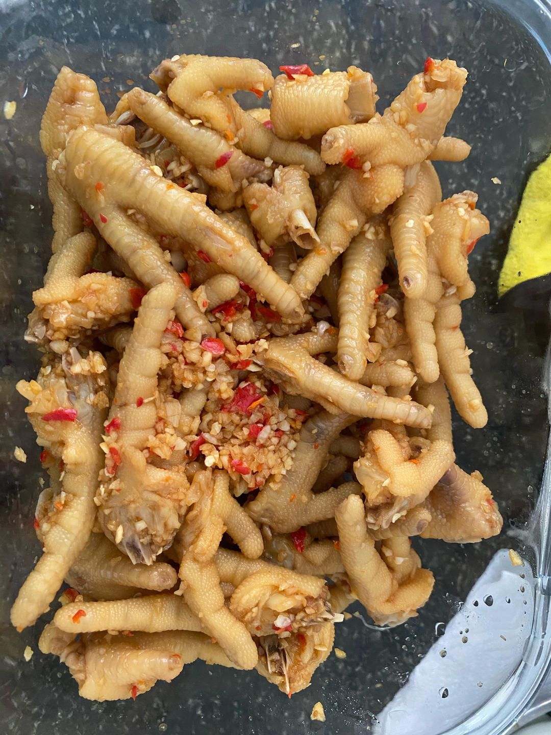 绝对不会后悔的酸辣鸡爪