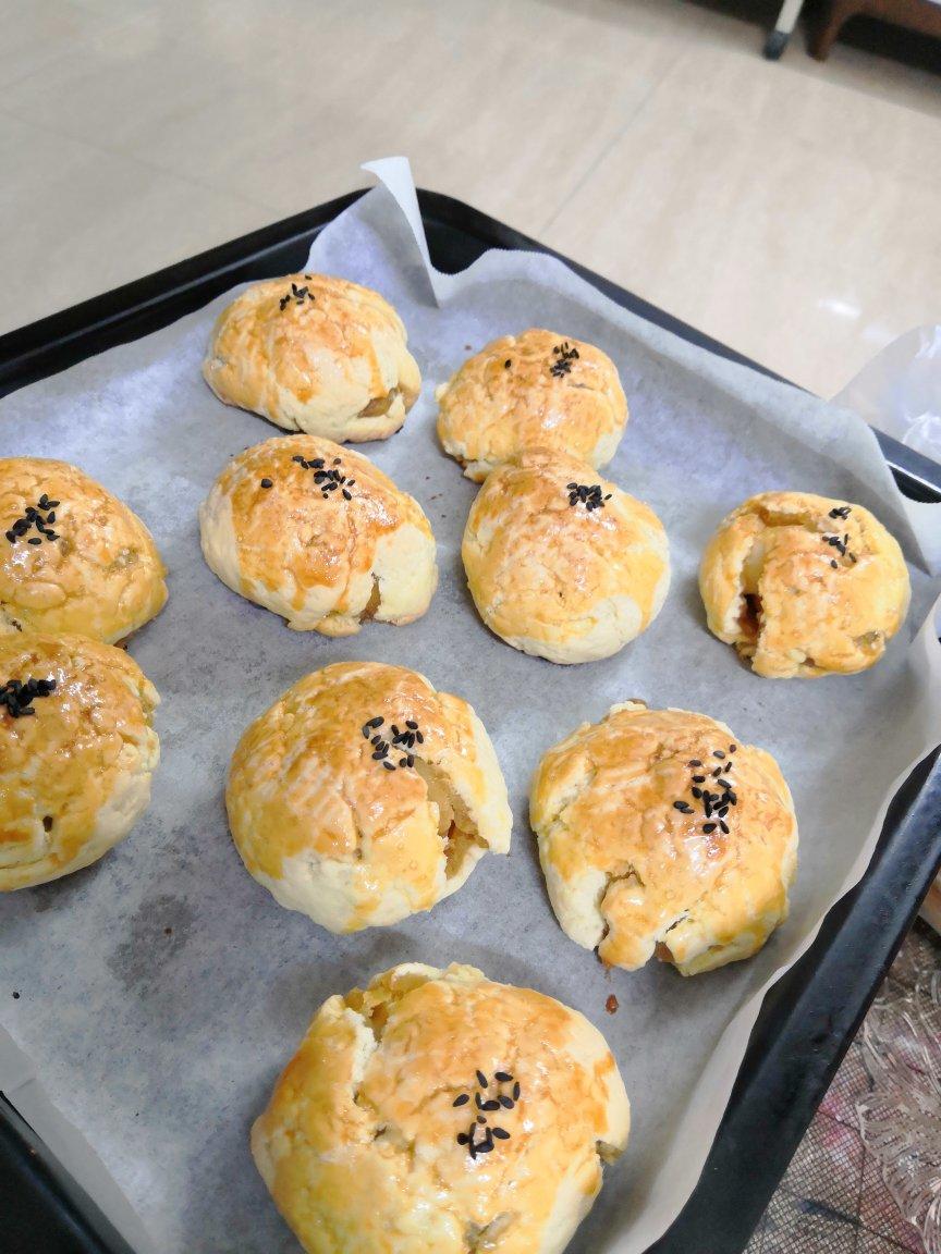 《Tinrry+》菠萝蛋黄酥（超快手、免揉、不用开酥）