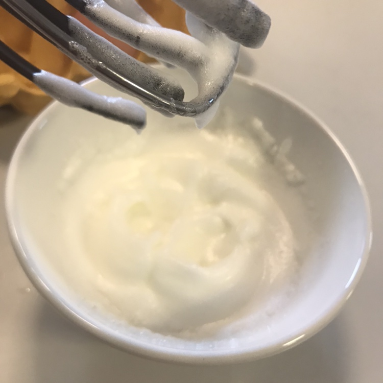 奶油南瓜窩雲朵蛋 Oven-baked Butternut Squash with Cloud Egg[蛋素Ovo Veg](無油低卡)的做法 步骤6