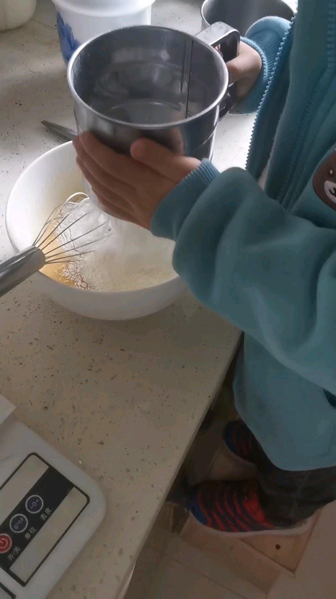 蜂巢蛋糕的做法 步骤3