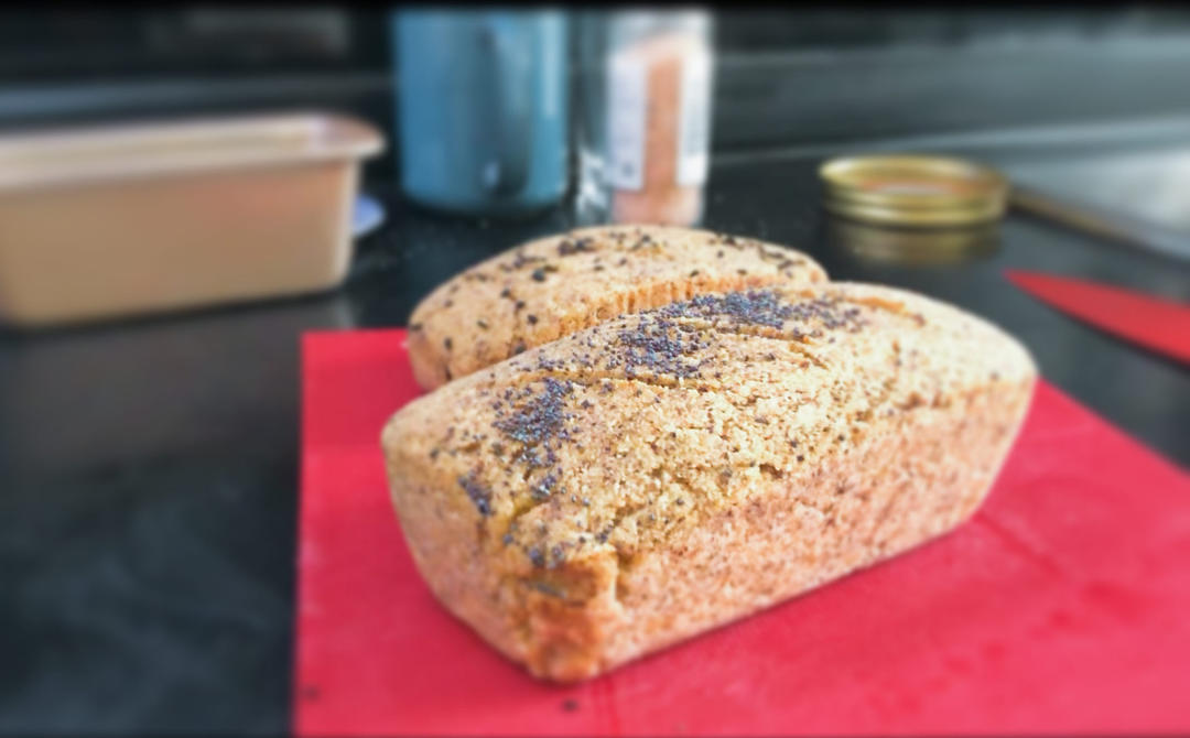 无麸质无蛋版生酮发酵面包