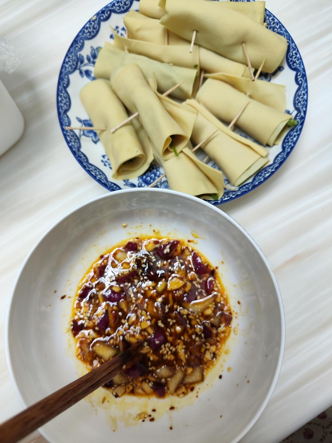 这个豆皮卷香菜真是无敌了
