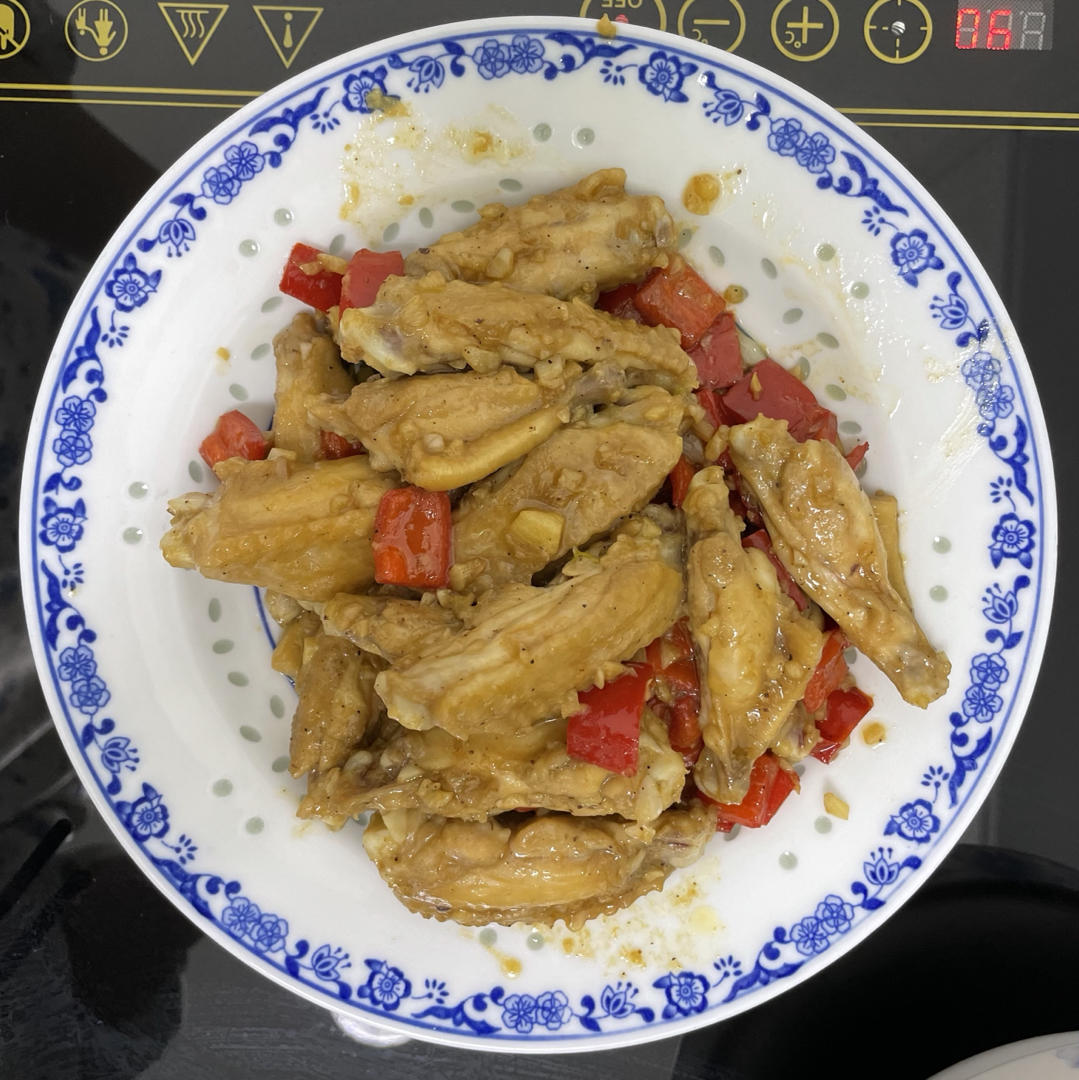 蒜香鸡翅，这才是鸡翅最好吃的做法