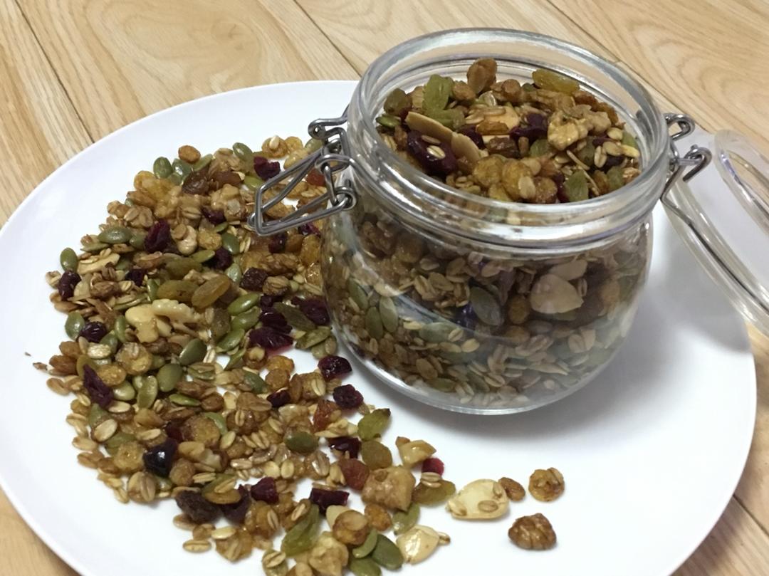 Granola（格兰诺拉麦片）