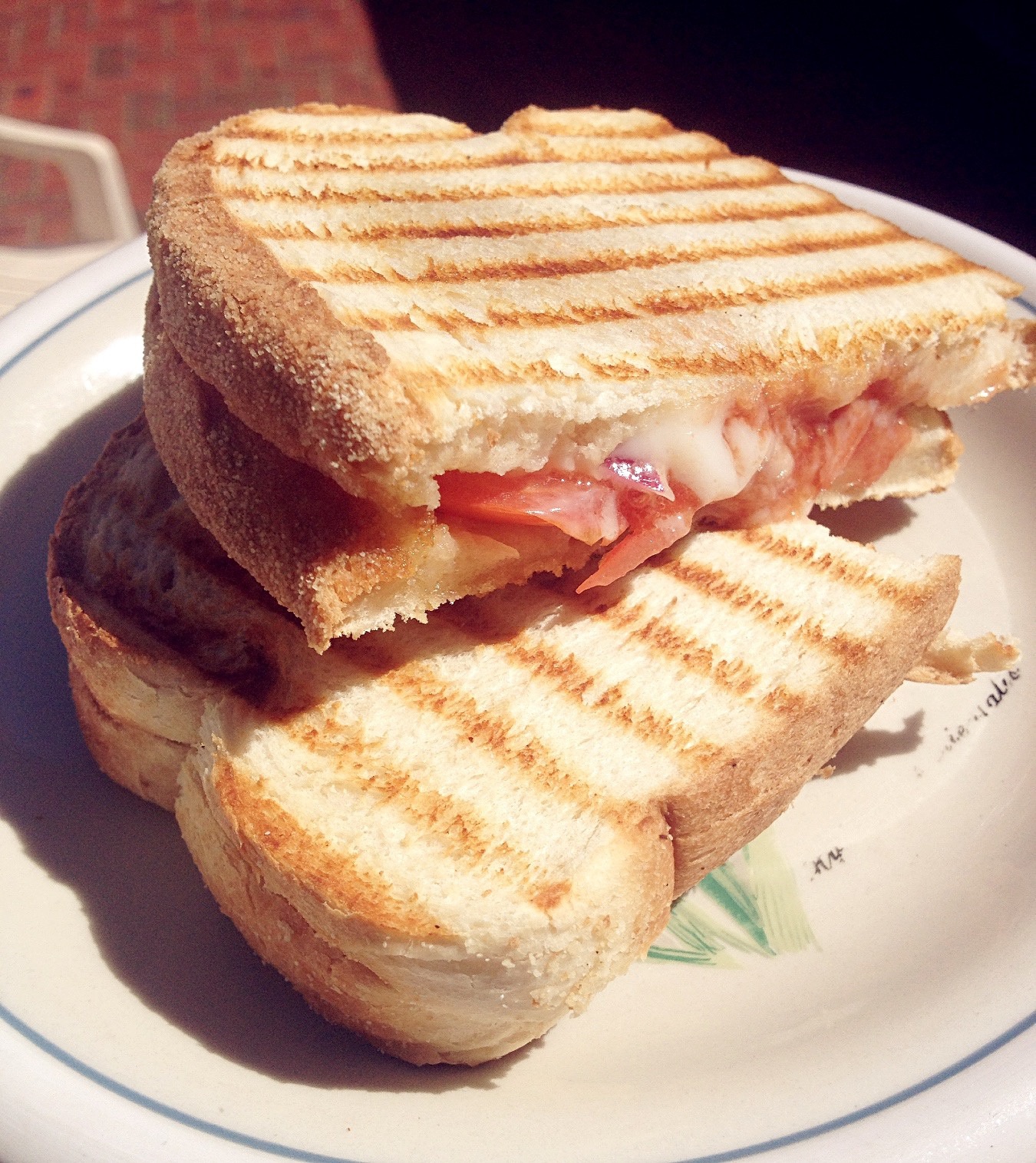 宇宙无敌超级简单又好吃的快手三明治的做法