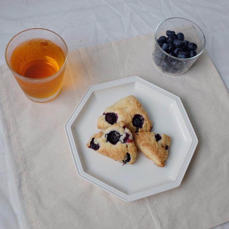 爆浆蓝莓司康Blueberry Explosion Scone