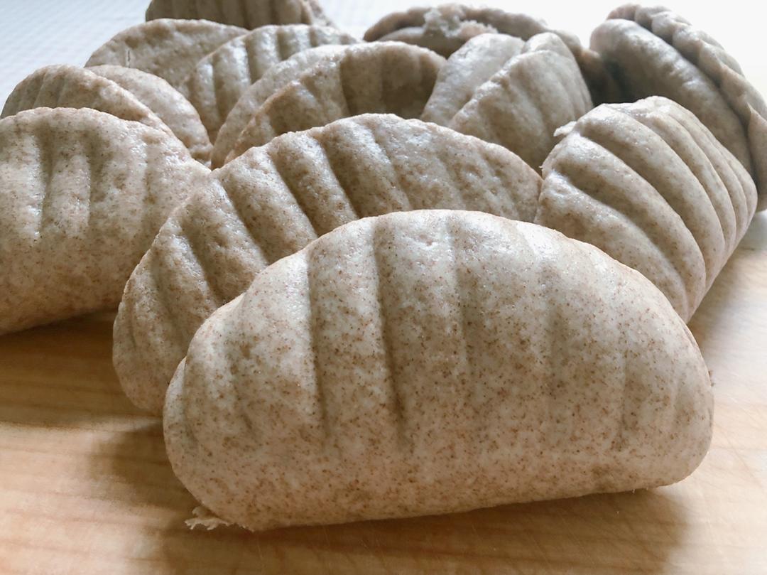 全麦大馒头 (简单易做，一次发酵)