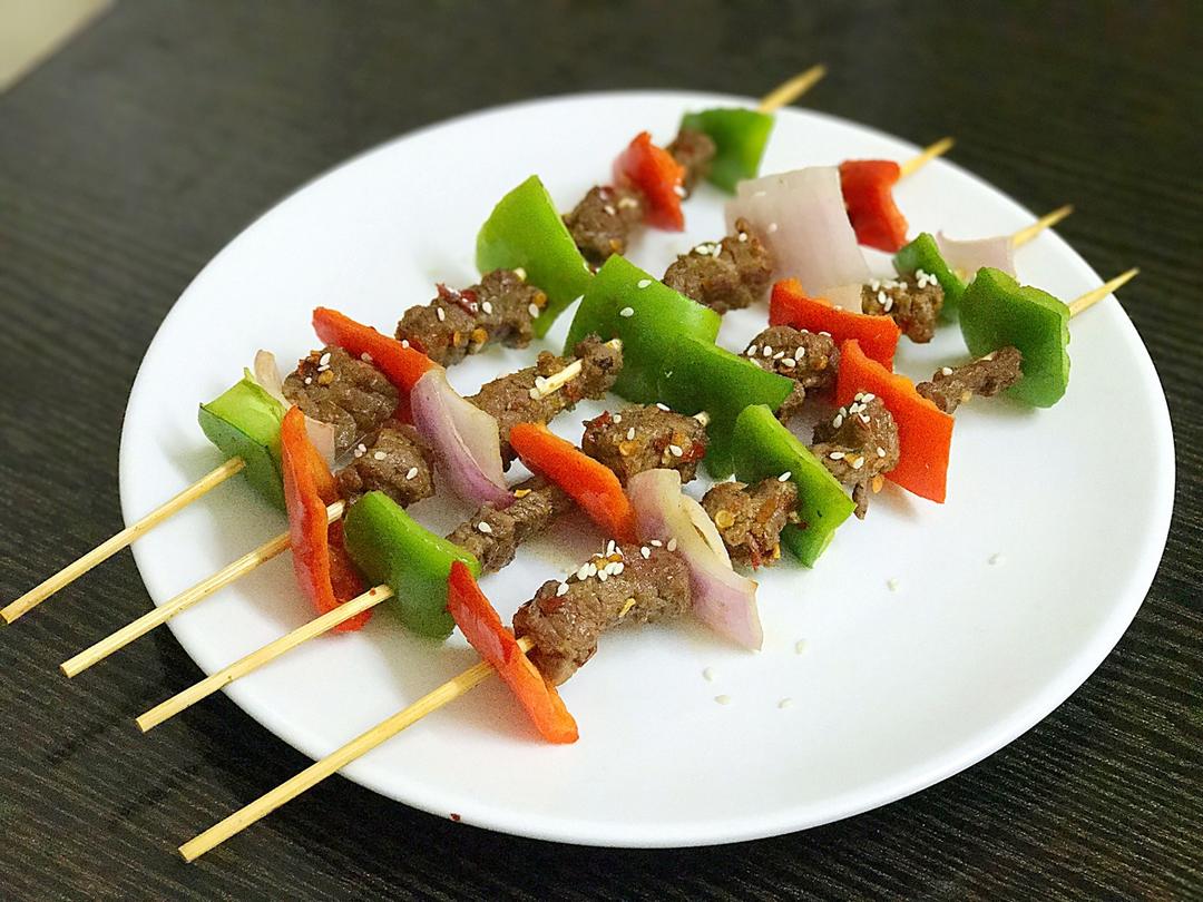 多彩牛肉串