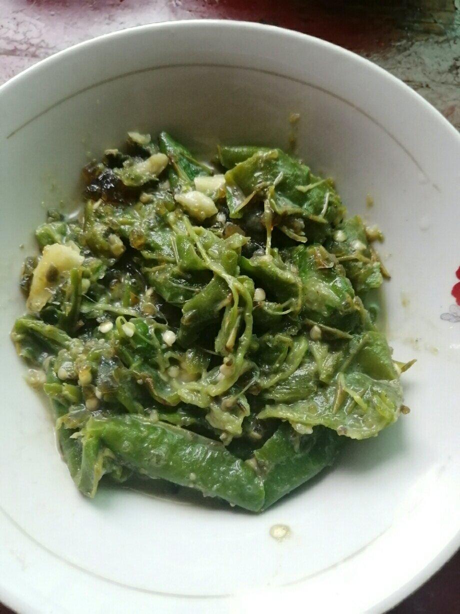 【正宗湘菜】擂辣椒皮蛋