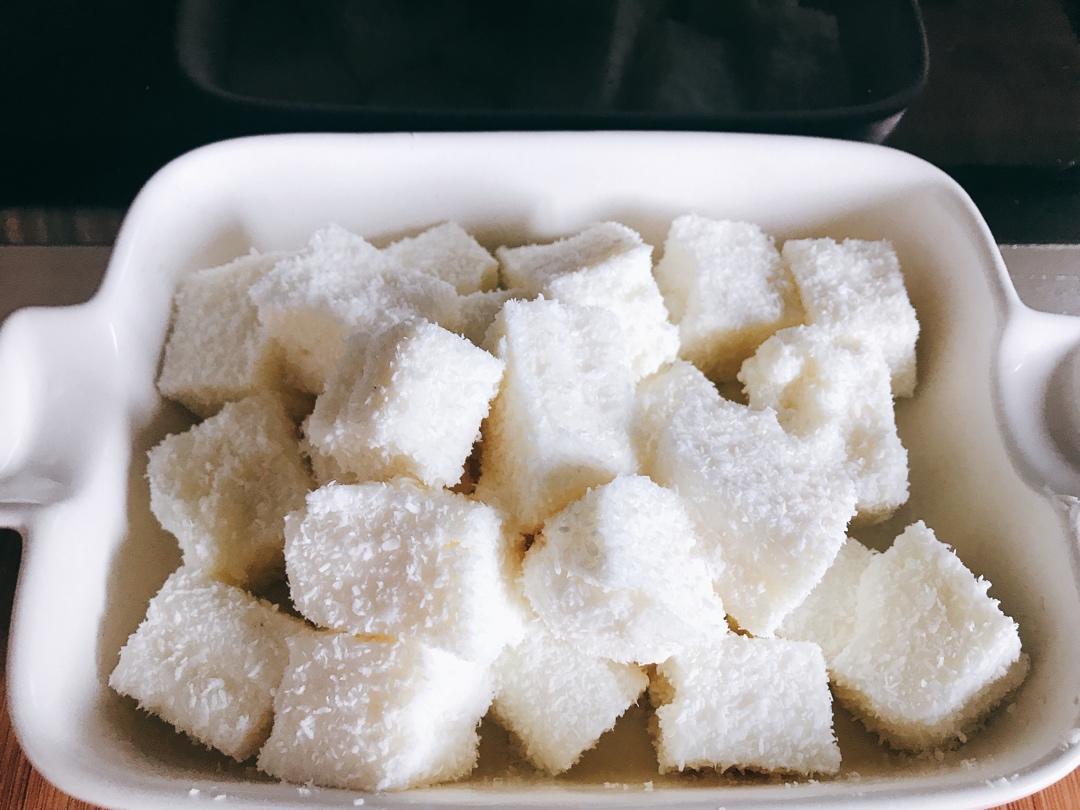 太棒啦！1个方子，做出2道口味一流的甜品！——椰奶小方&炸鲜奶