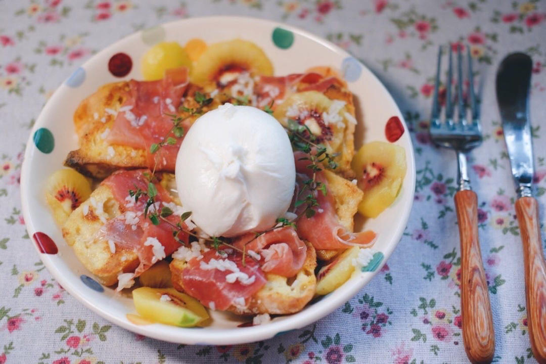 椰子油酒酿咸口蛋奶法棍【轻卡小食】