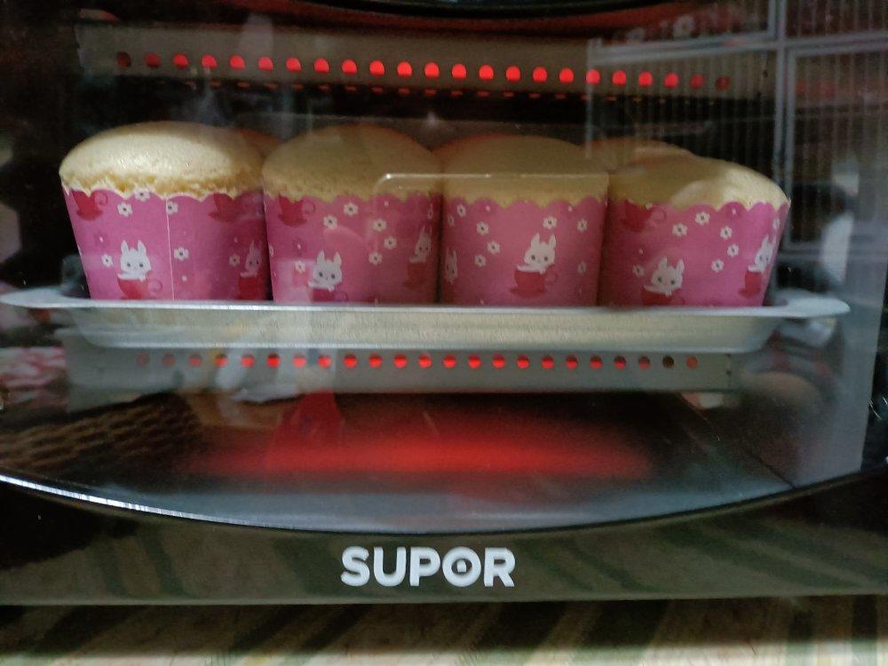 纸杯蛋糕 8寸戚风蛋糕的量