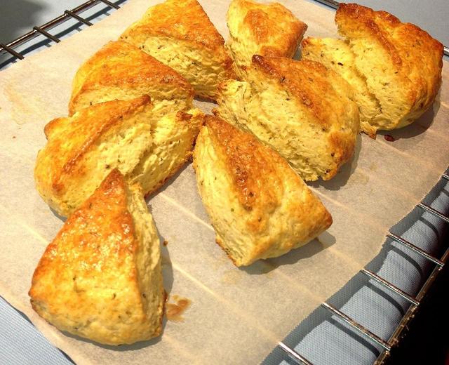 草本司康的做法