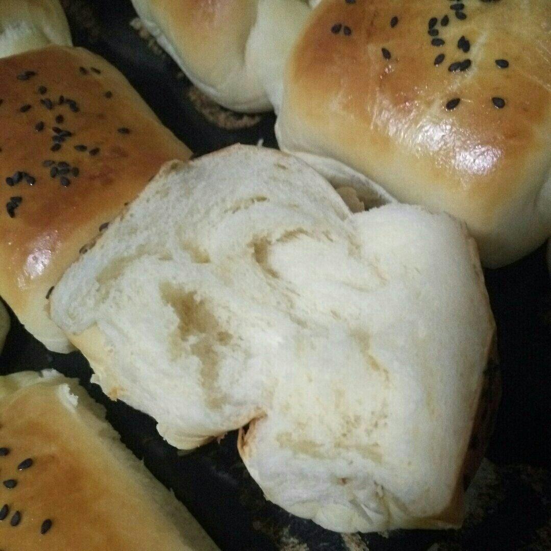 软到不知所措的牛奶卷