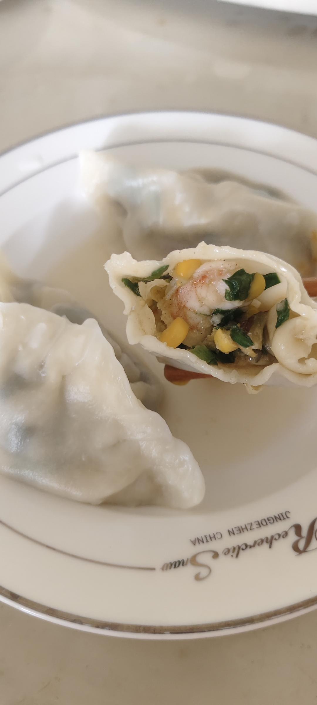 三鲜虾仁饺子