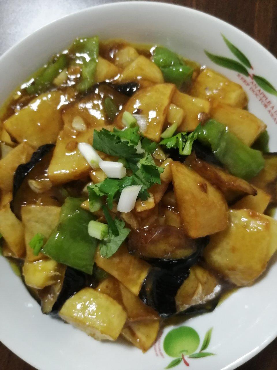 超级下饭的地三鲜