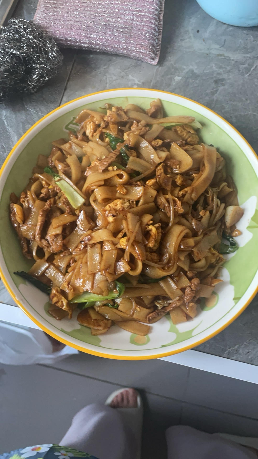 路边摊的炒河粉