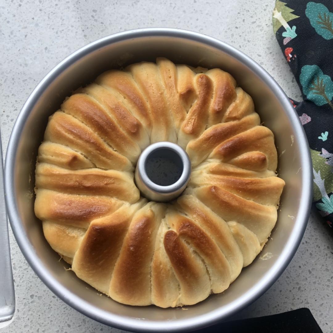 日式香浓炼乳面包