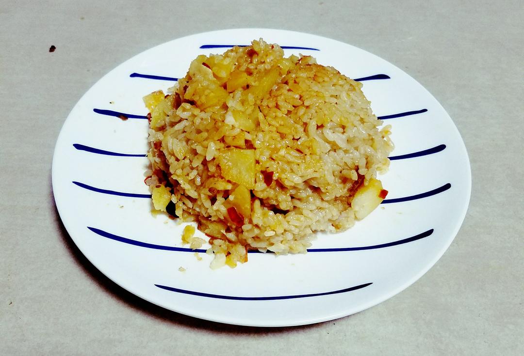 土豆焖饭（电饭锅版）
