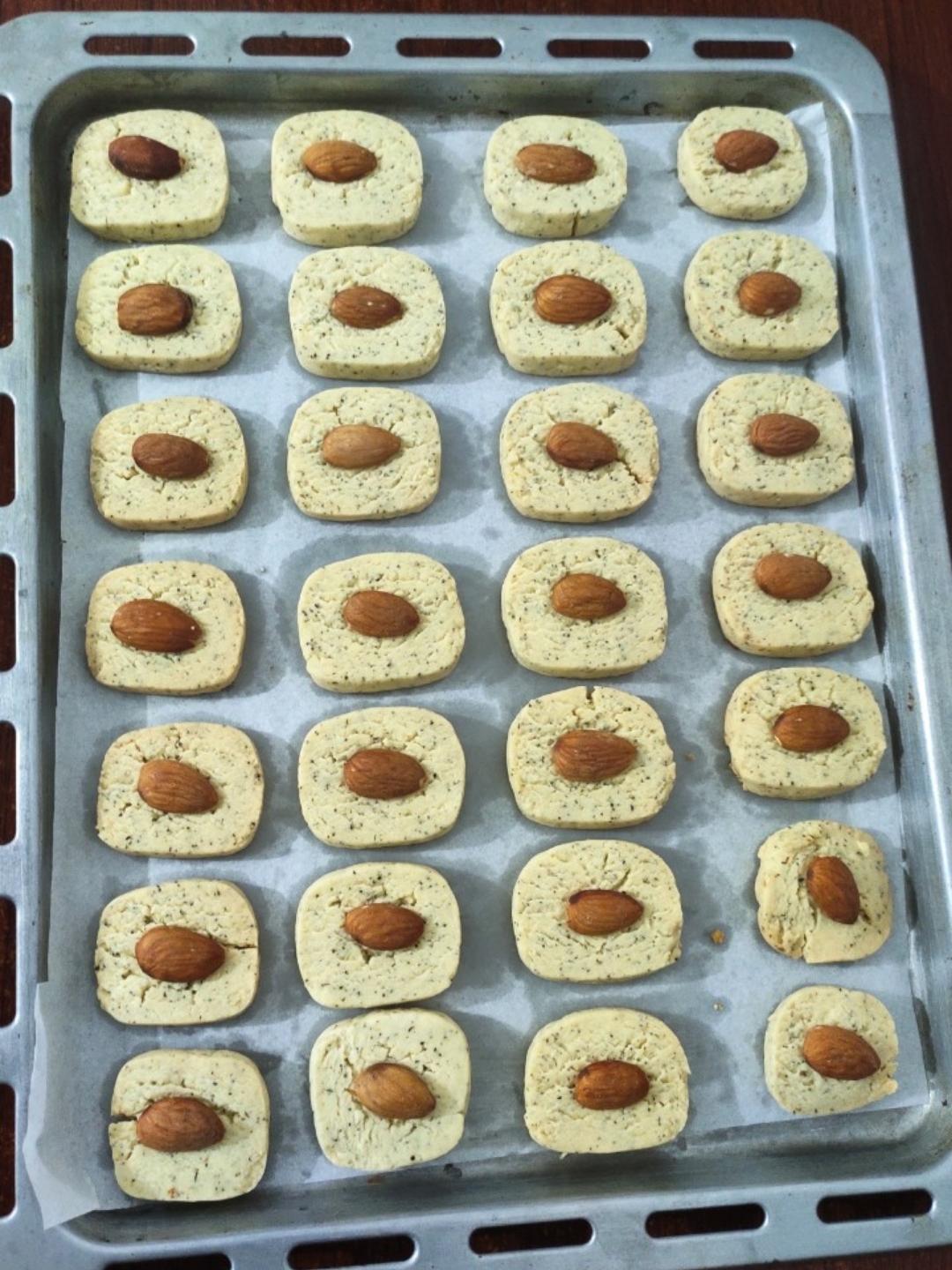 酥脆香甜‼️吃一次就爱上的网红莎布蕾杏仁曲奇